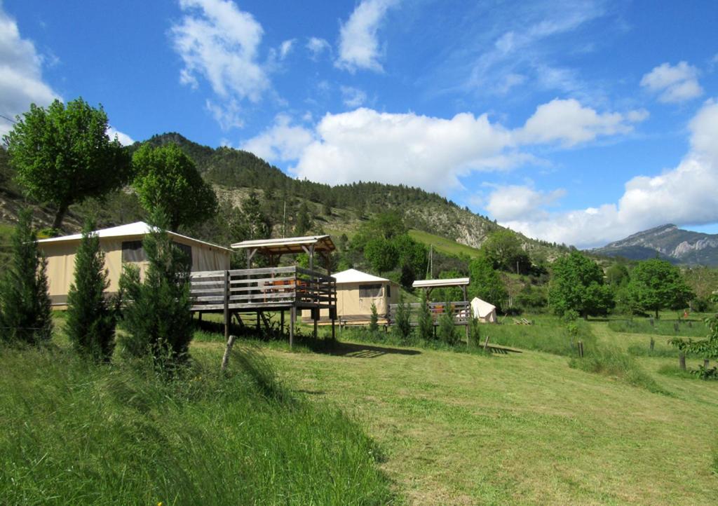 Bed and Breakfast Le Moulin Pradelle Экстерьер фото