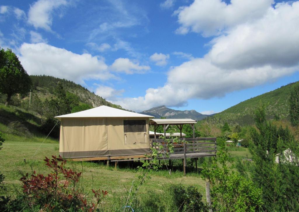Bed and Breakfast Le Moulin Pradelle Экстерьер фото