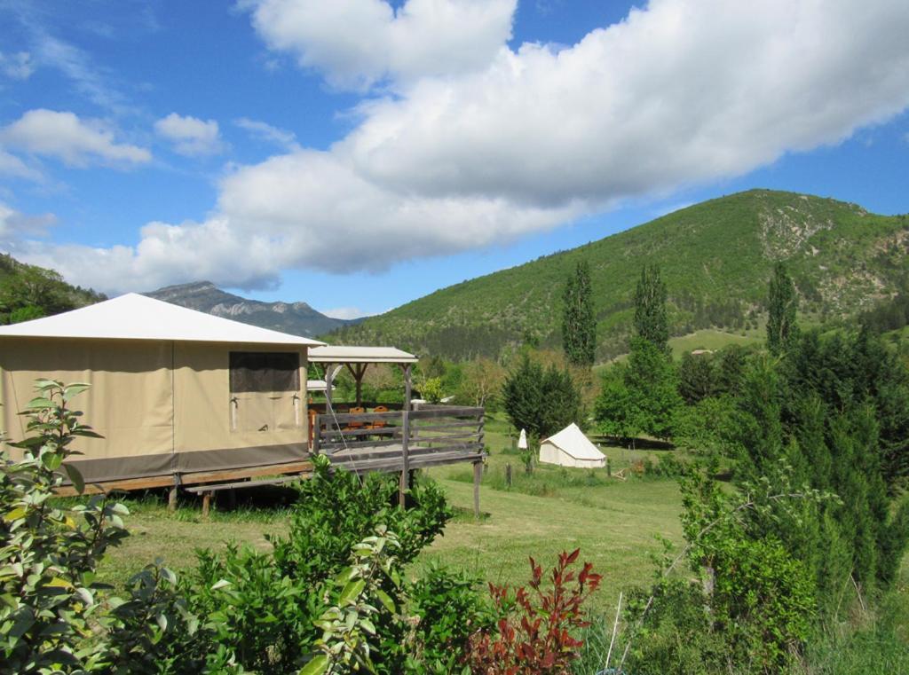 Bed and Breakfast Le Moulin Pradelle Экстерьер фото